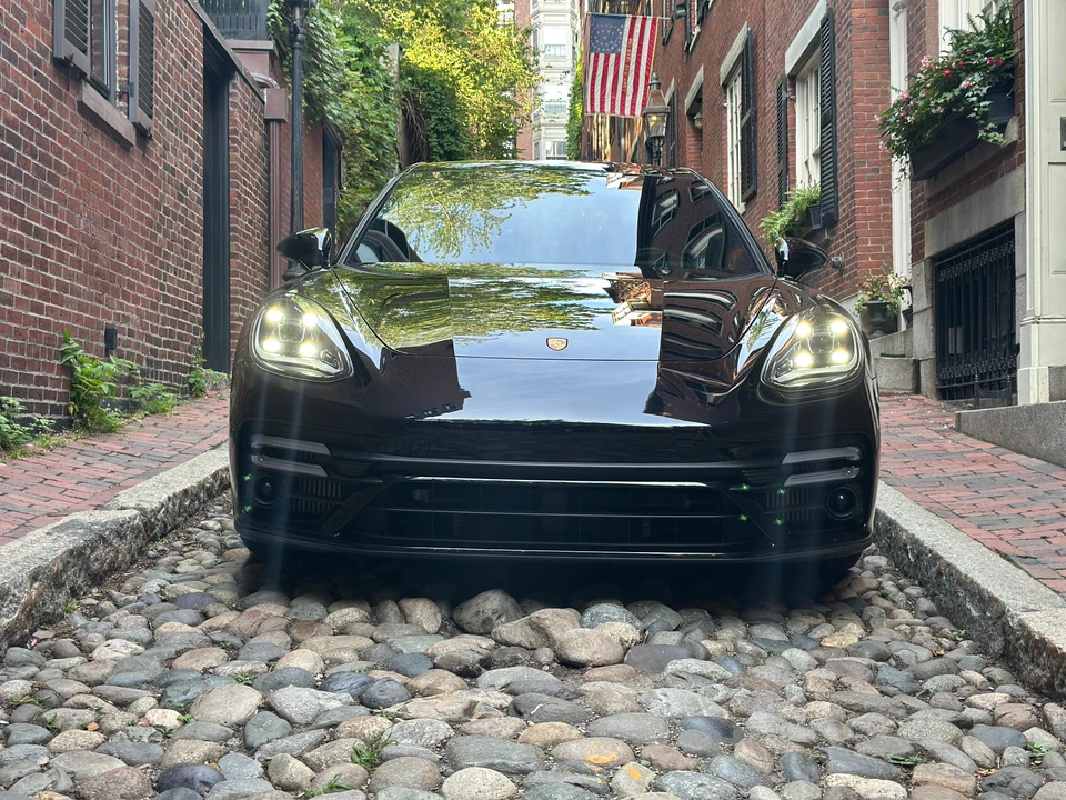 2023 Porsche 971 Panamera Turbo - Image 28 of 31