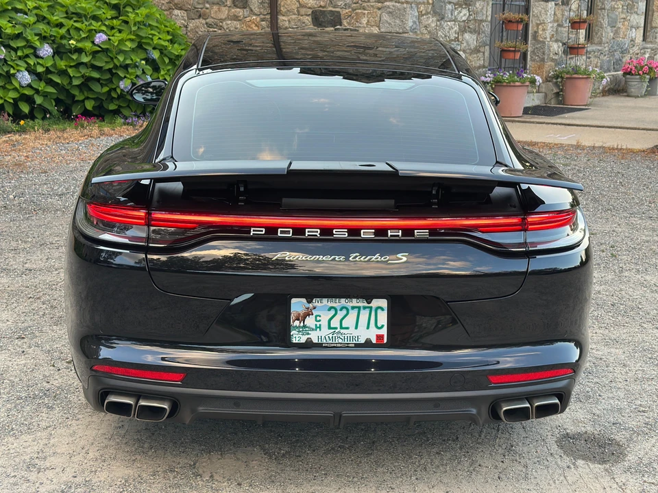 2023 Porsche 971 Panamera Turbo - Image 18 of 31