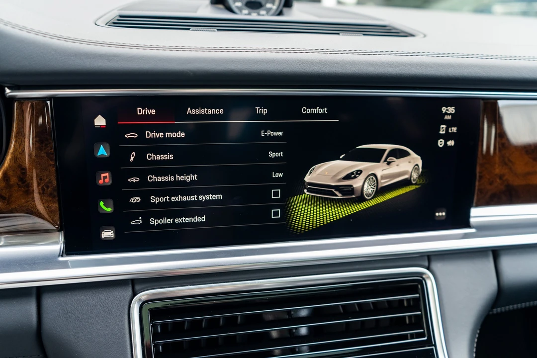 2023 Porsche 971 Panamera Turbo - Image 23 of 31
