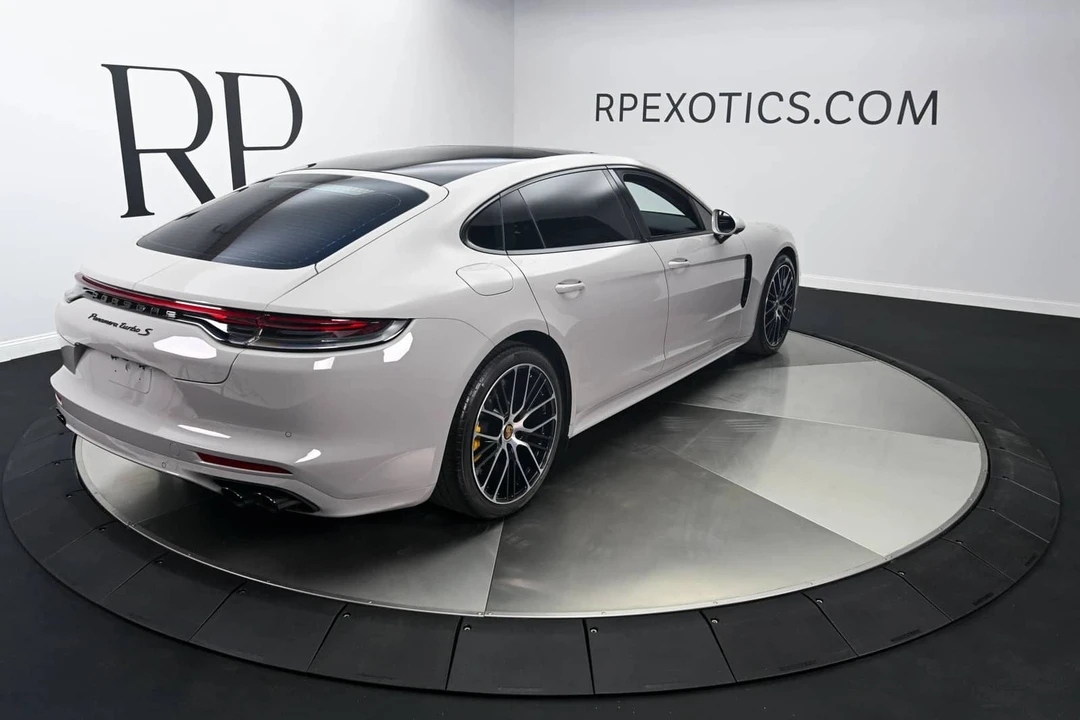 2023 Porsche 971 Panamera Turbo - Image 9 of 24