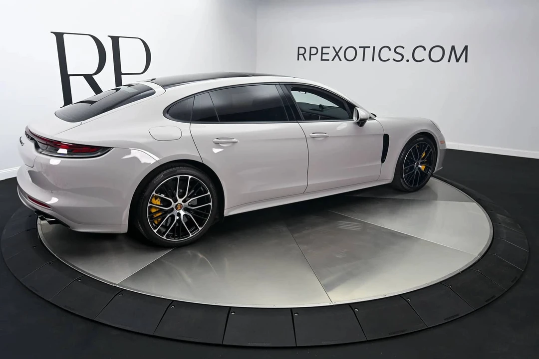 2023 Porsche 971 Panamera Turbo - Image 10 of 24