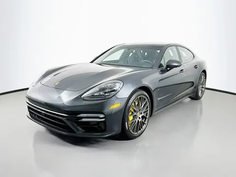 2023 Porsche Panamera Turbo S