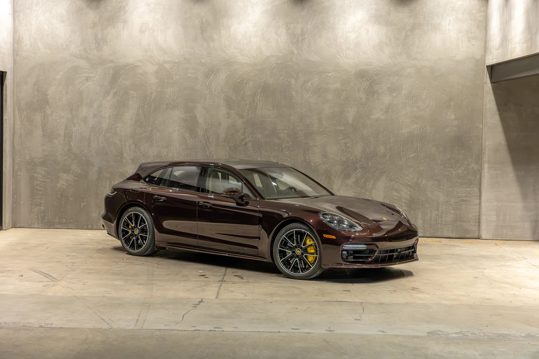 2023 Porsche 971 Panamera Sport Turismo - Image 21 of 31