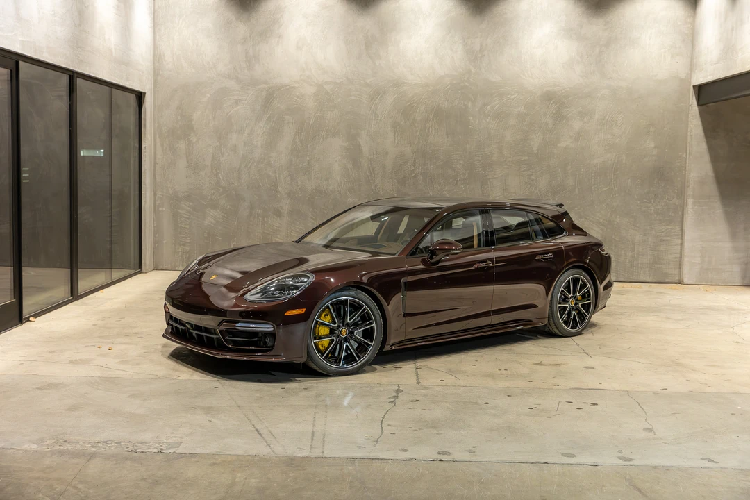 2023 Porsche 971 Panamera Sport Turismo - Image 4 of 31