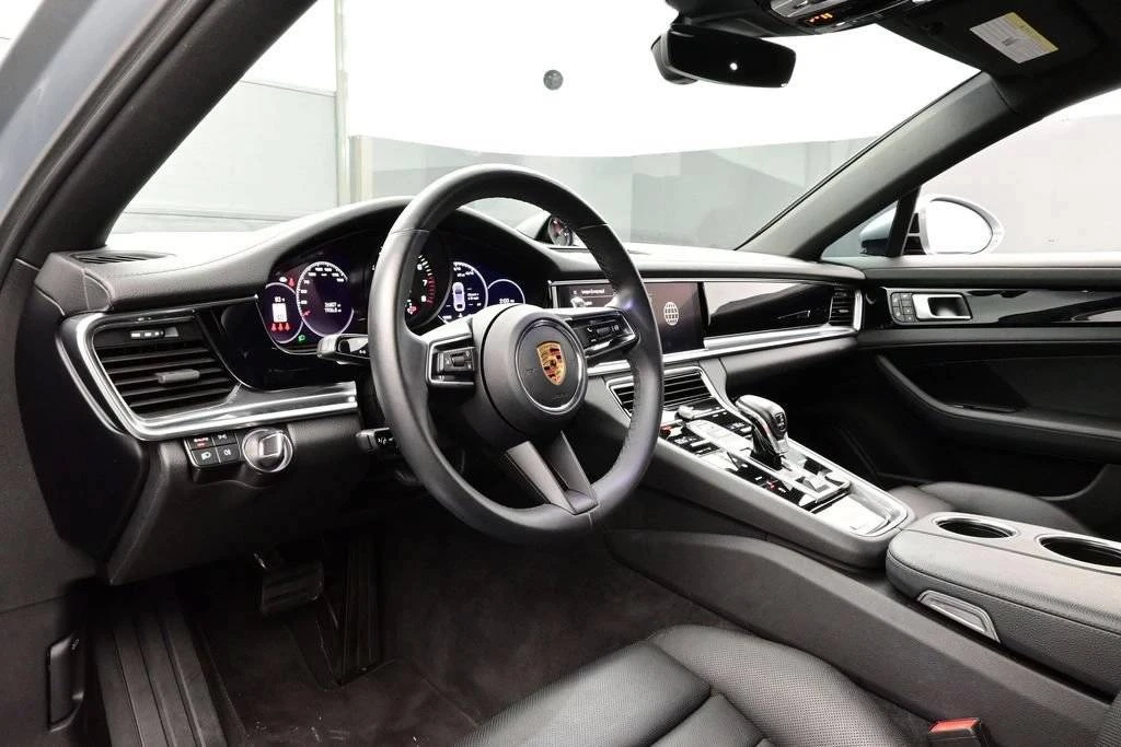 2023 Porsche 971 Panamera - Image 4 of 5