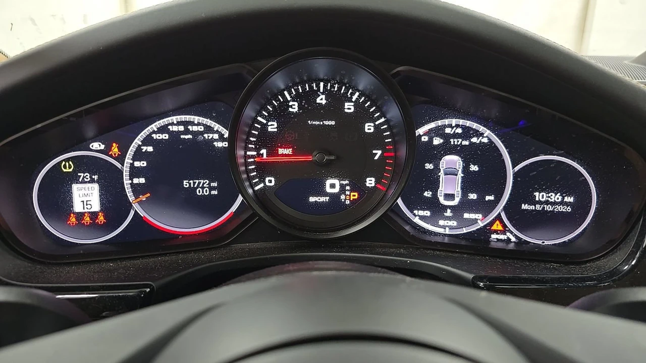 2023 Porsche 971 Panamera - Image 7 of 10