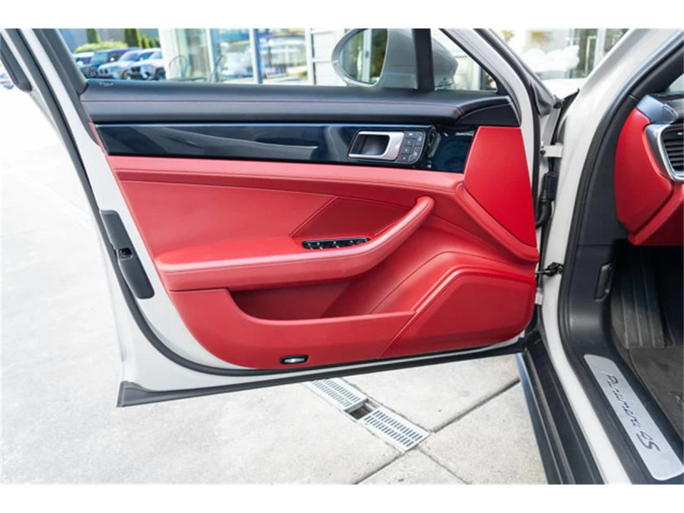2023 Porsche 971 Panamera - Image 10 of 31