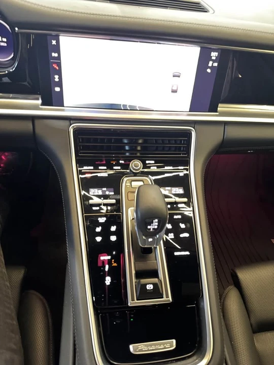 2023 Porsche 971 Panamera - Image 4 of 11