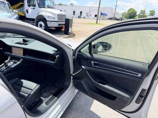 2023 Porsche 971 Panamera - Image 20 of 24