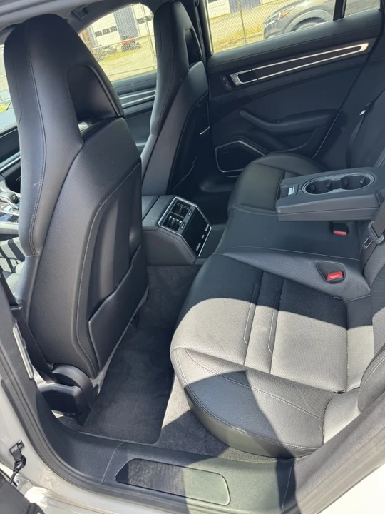 2023 Porsche 971 Panamera - Image 7 of 24