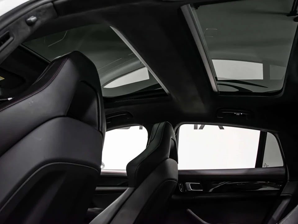 2023 Porsche 971 Panamera GTS - Image 18 of 20