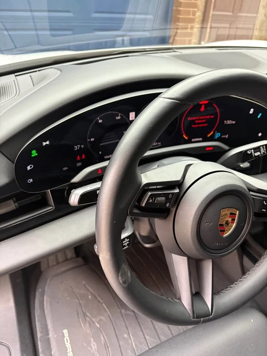2023 Porsche Taycan - Image 11 of 15