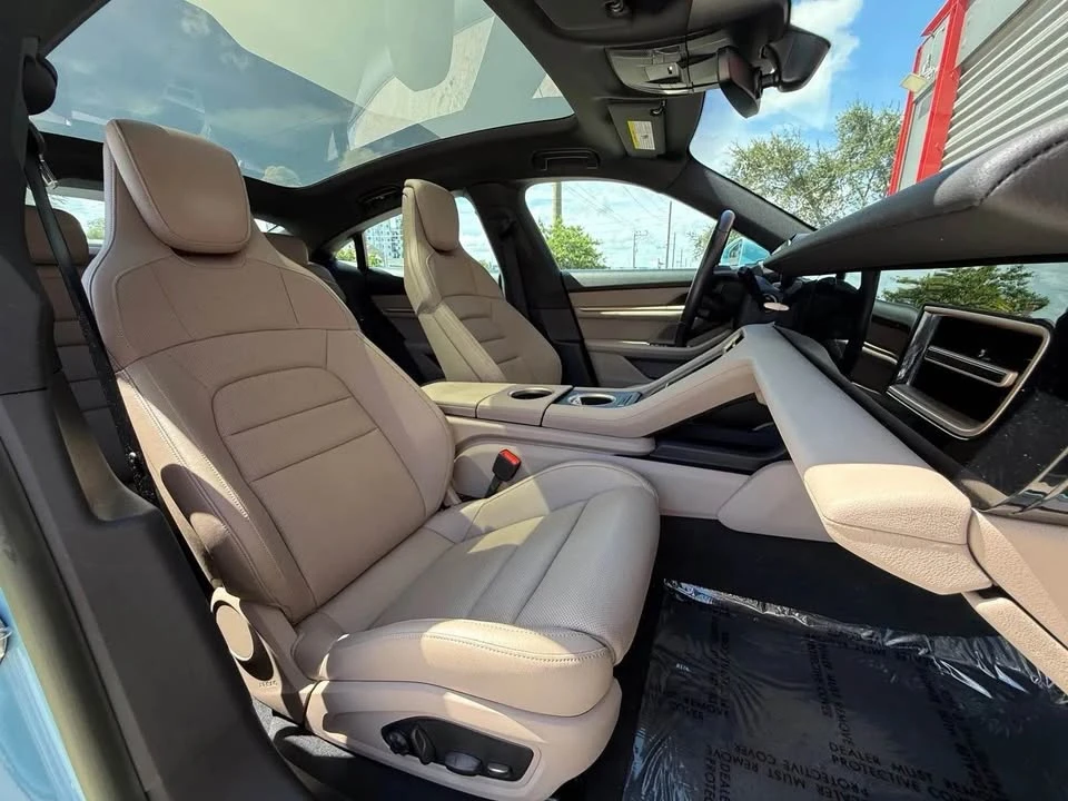 2023 Porsche Taycan - Image 10 of 19