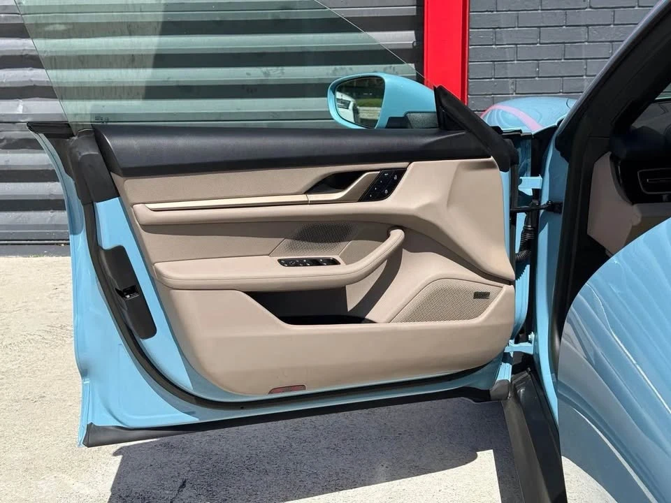 2023 Porsche Taycan - Image 6 of 19