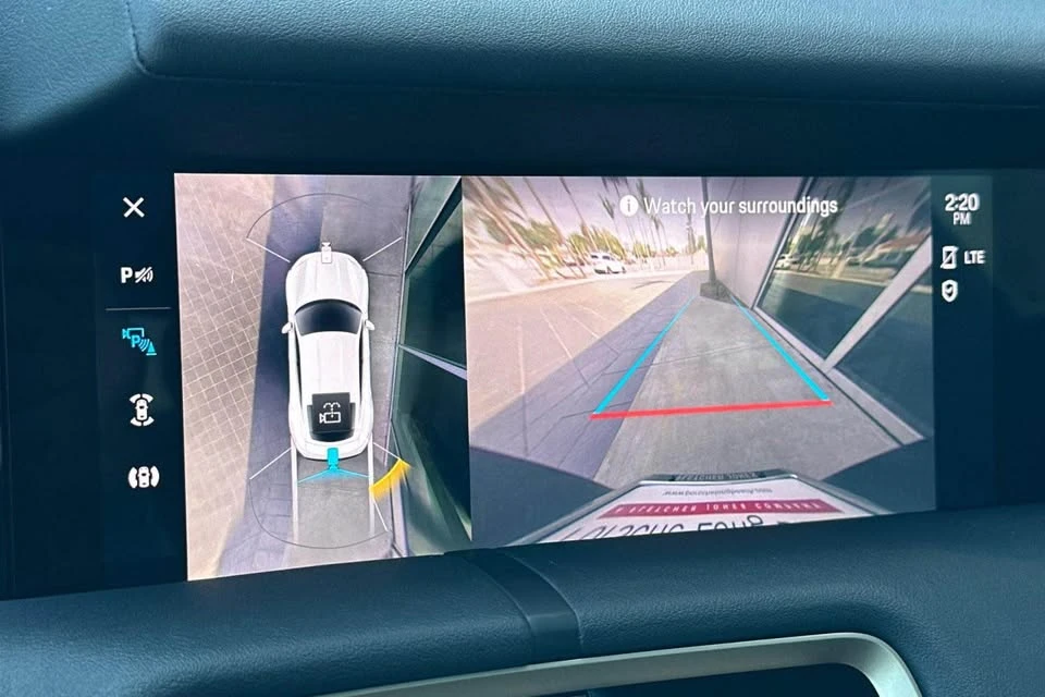 2023 Porsche Taycan - Image 14 of 15