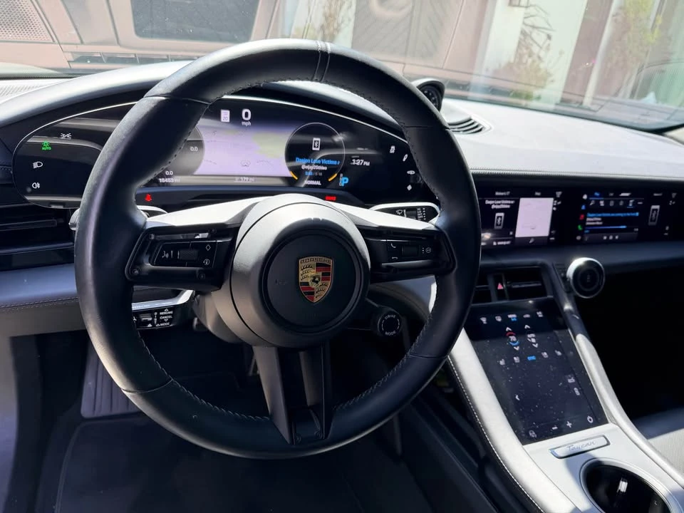 2023 Porsche Taycan GTS - Image 9 of 12