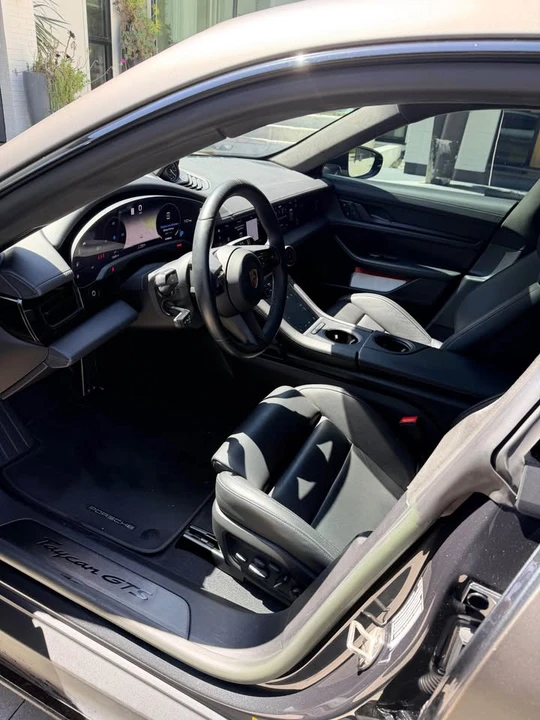 2023 Porsche Taycan GTS - Image 10 of 12