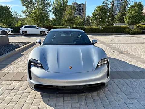 2023 Porsche Taycan