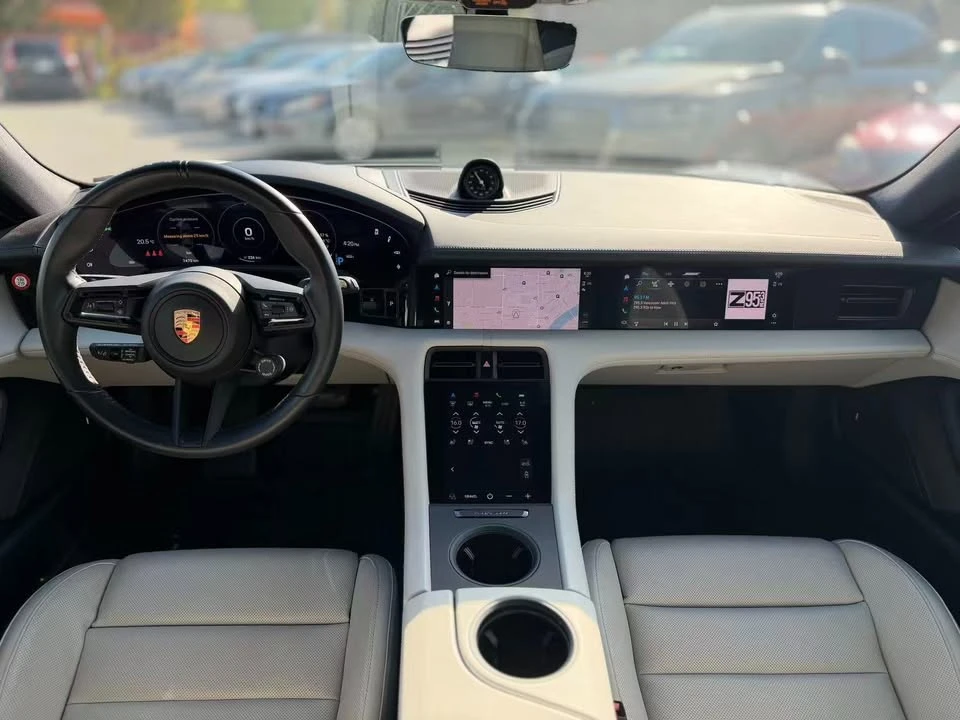 2023 Porsche Taycan - Image 11 of 20