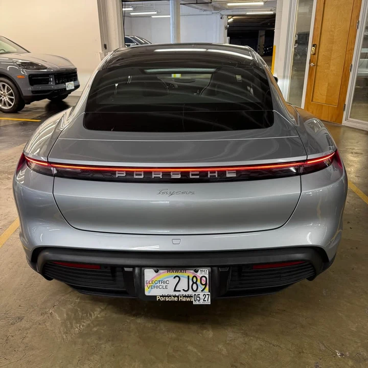 2023 Porsche Taycan - Image 5 of 14