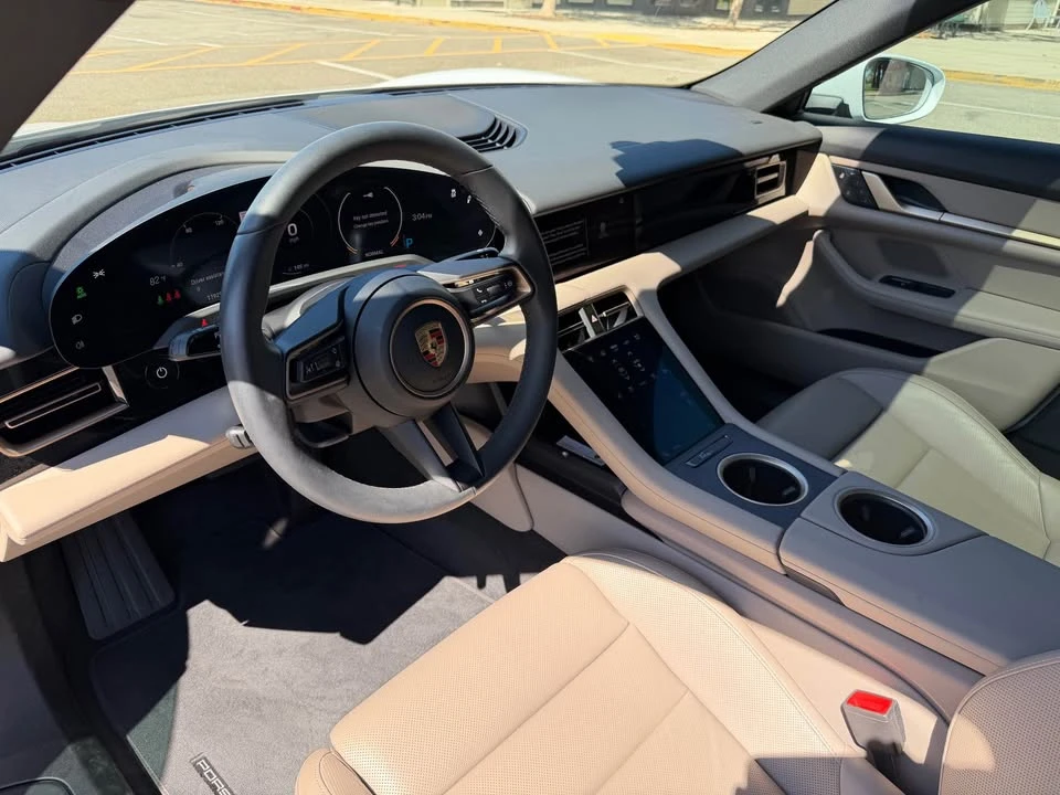 2023 Porsche Taycan - Image 7 of 11