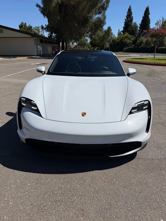 2023 Porsche Taycan - Image 3 of 11