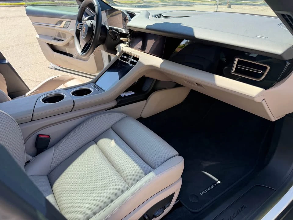 2023 Porsche Taycan - Image 9 of 11