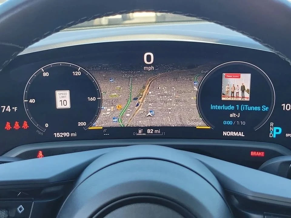 2023 Porsche Taycan - Image 5 of 19