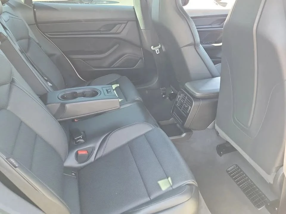 2023 Porsche Taycan - Image 15 of 19