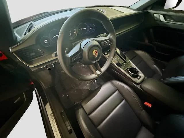 2023 Porsche 992 Targa 4 & 4S - Image 3 of 3