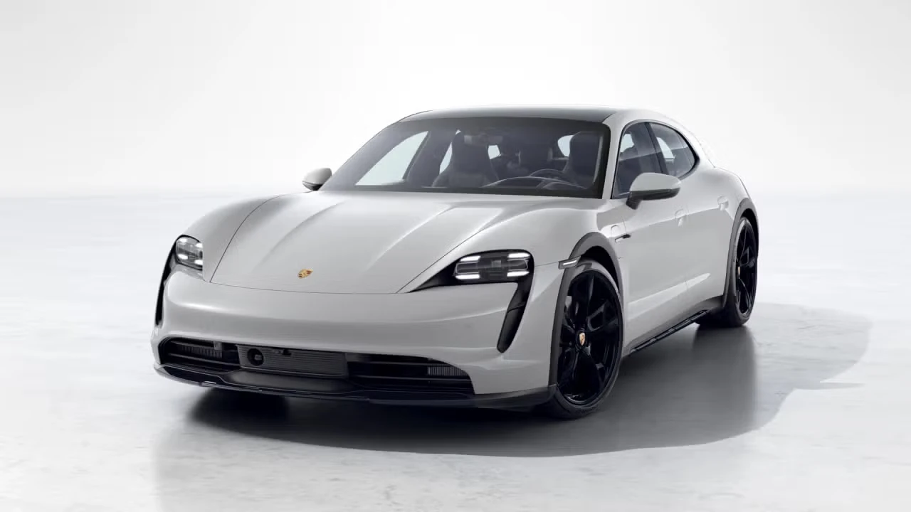 2023 Porsche Taycan Cross Turismo - Image 4 of 30