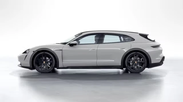 2023 Porsche Taycan Cross Turismo - Image 10 of 30