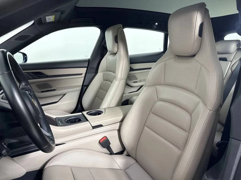2023 Porsche Taycan Cross Turismo - Image 5 of 5