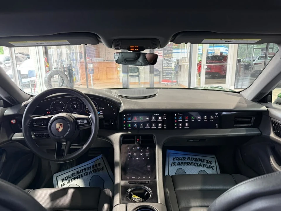 2023 Porsche Taycan - Image 30 of 31