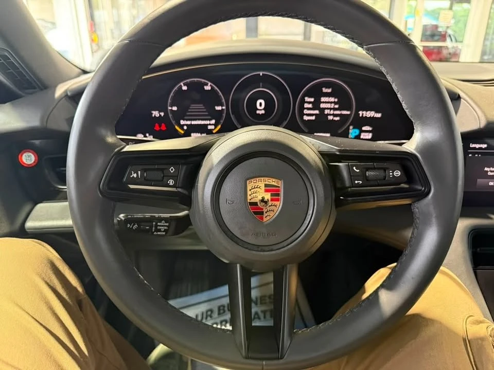 2023 Porsche Taycan - Image 7 of 10
