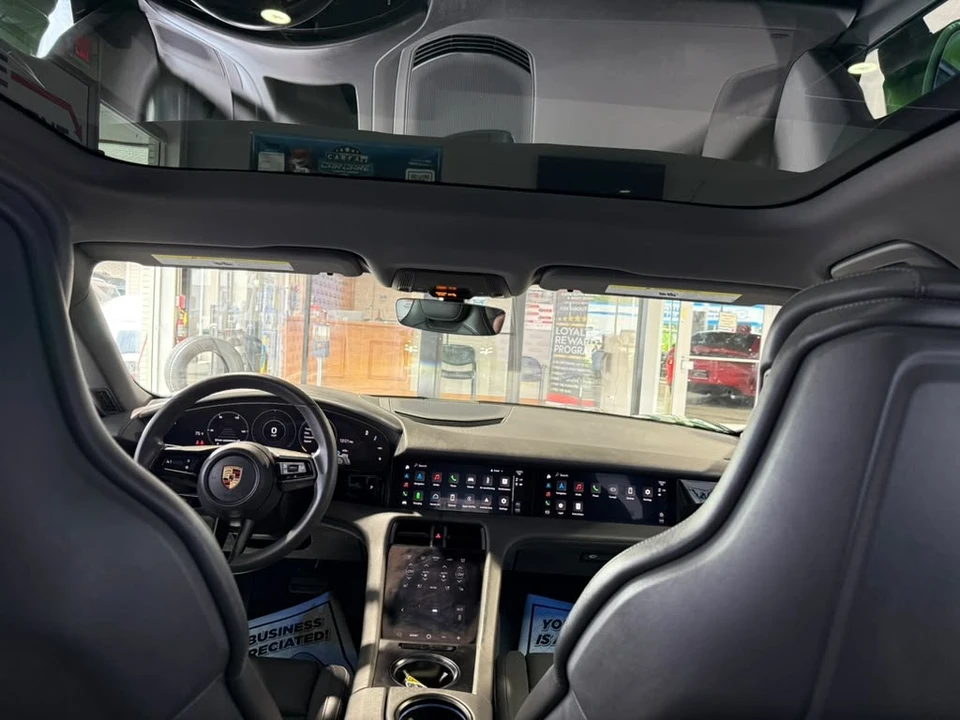 2023 Porsche Taycan - Image 30 of 31