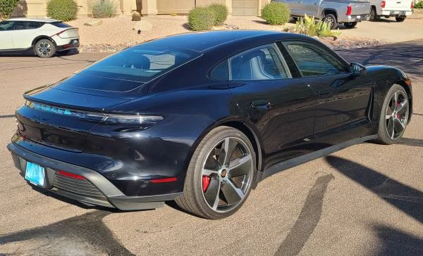 2023 Porsche Taycan 4S - Image 9 of 21