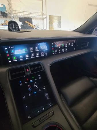 2023 Porsche Taycan 4S - Image 13 of 21