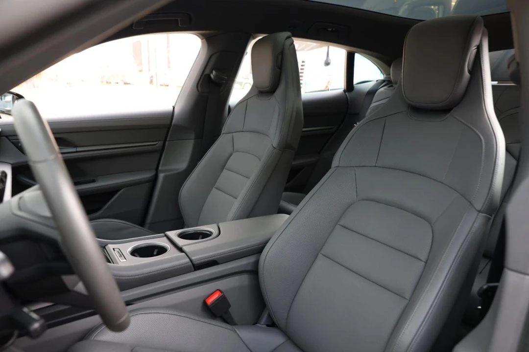 2023 Porsche Taycan 4S - Image 8 of 21