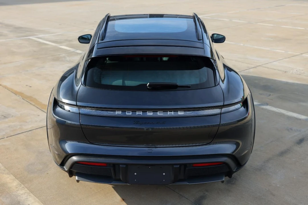 2023 Porsche Taycan 4S - Image 11 of 21