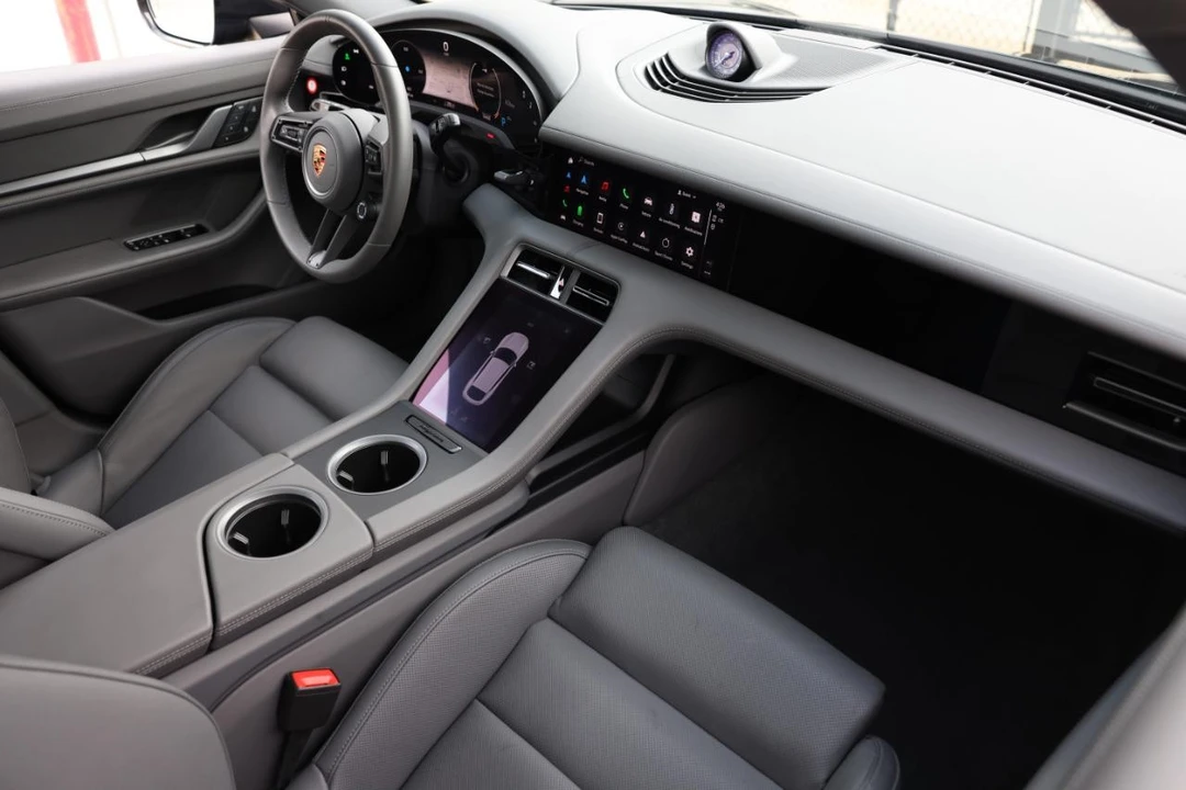 2023 Porsche Taycan 4S - Image 20 of 21