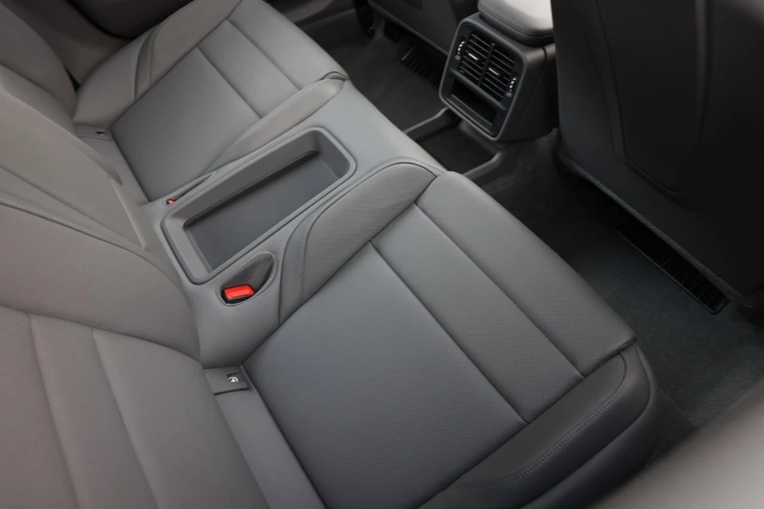 2023 Porsche Taycan 4S - Image 14 of 21