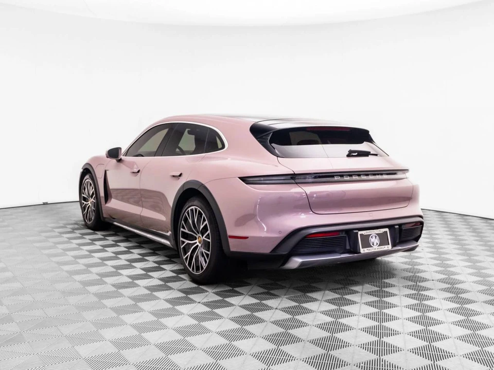 2023 Porsche Taycan Cross Turismo - Image 3 of 5