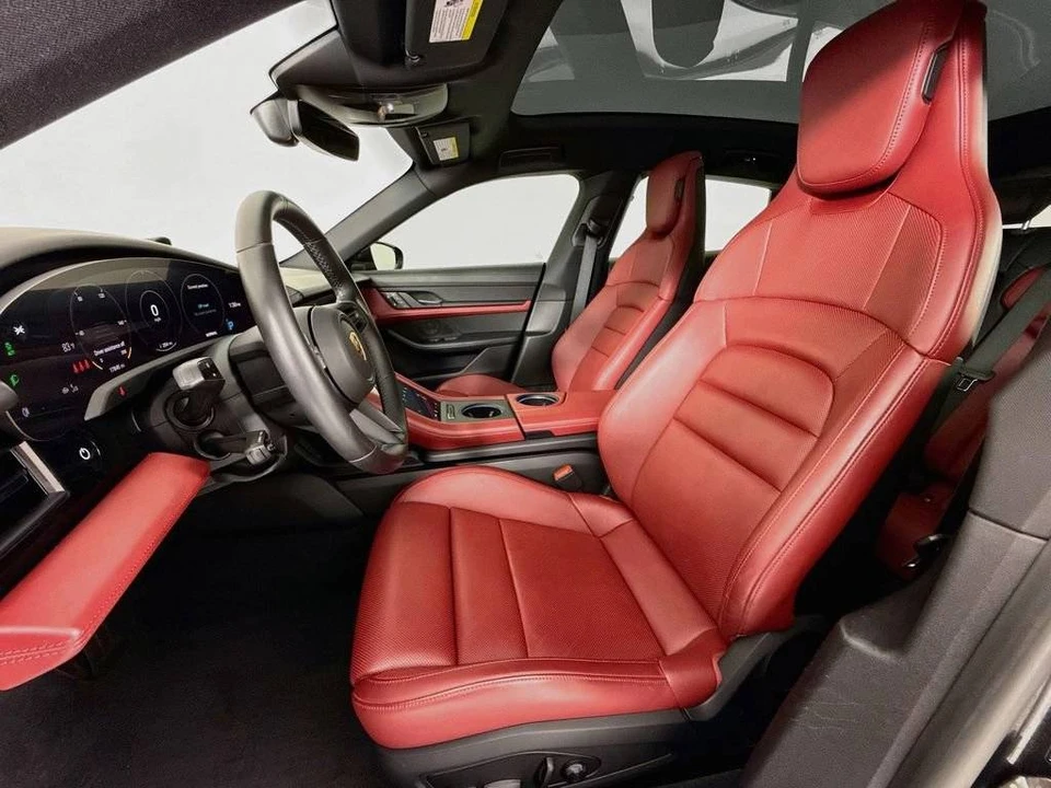 2023 Porsche Taycan Cross Turismo - Image 5 of 5