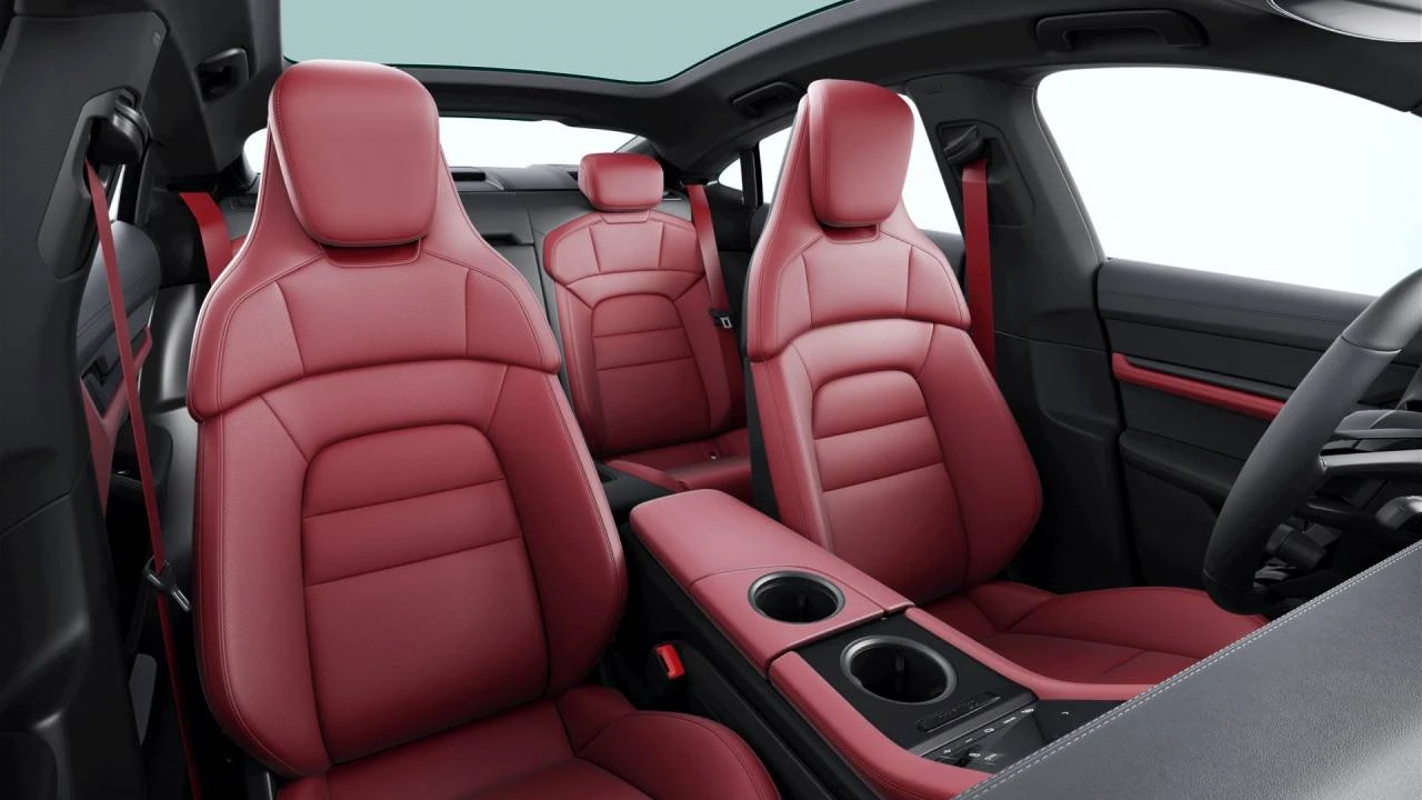 2023 Porsche Taycan 4S - Image 5 of 5