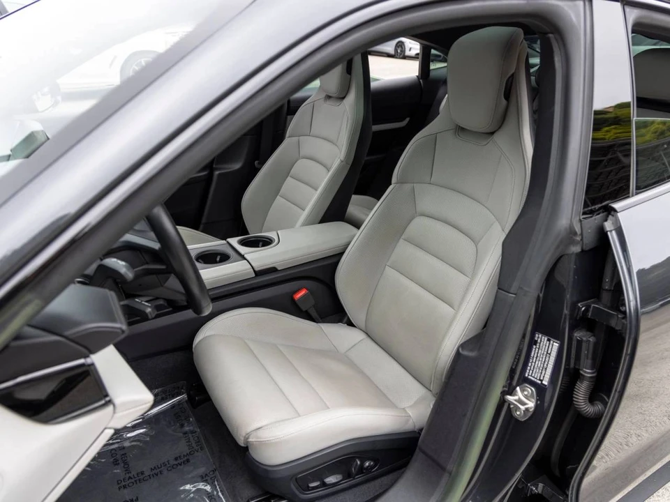 2023 Porsche Taycan 4S - Image 5 of 5