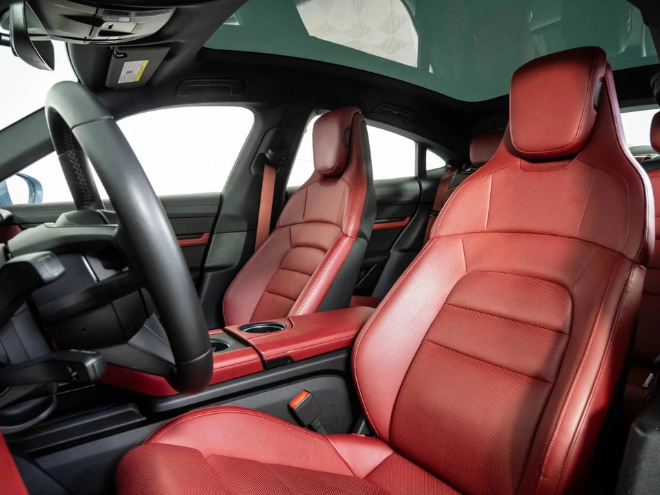 2023 Porsche Taycan 4S - Image 5 of 5