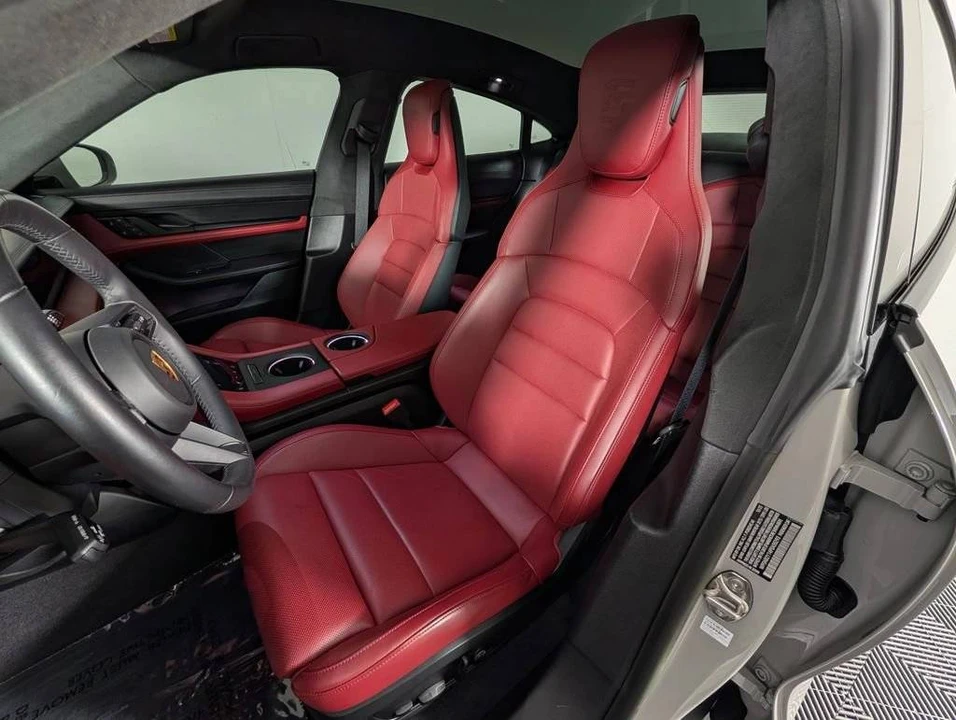 2023 Porsche Taycan 4S - Image 5 of 5