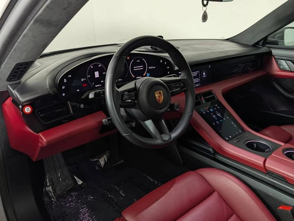 2023 Porsche Taycan 4S - Image 4 of 5