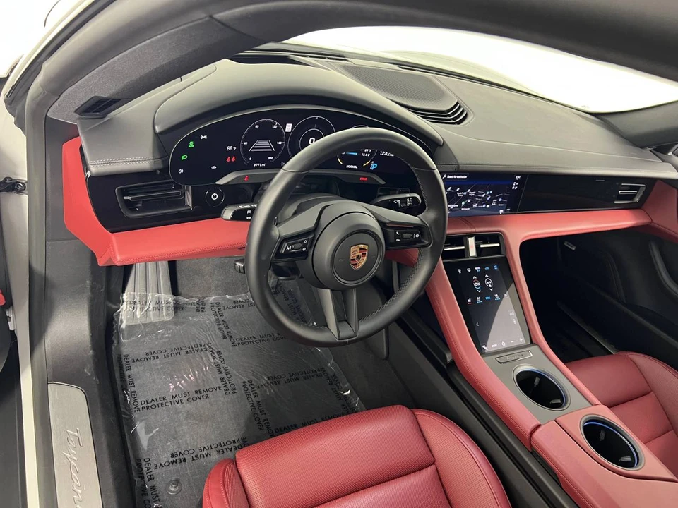 2023 Porsche Taycan 4S - Image 4 of 5